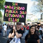 El Gobierno contra la Universidad